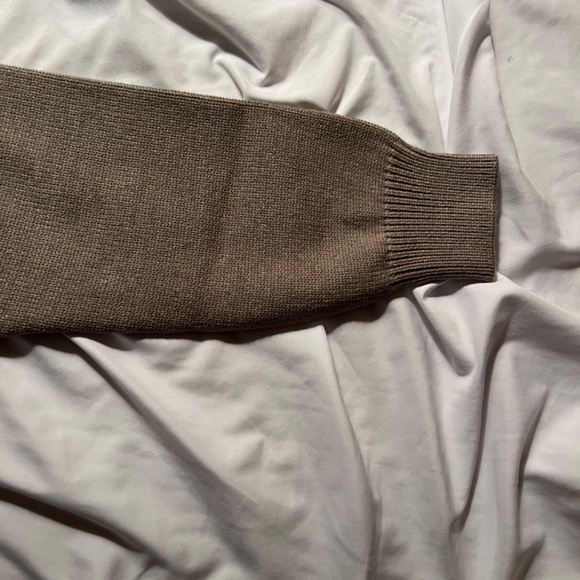 Fear of God Kids Essentials Gray Big  E Hoodie Size S - Picture 4 of 5